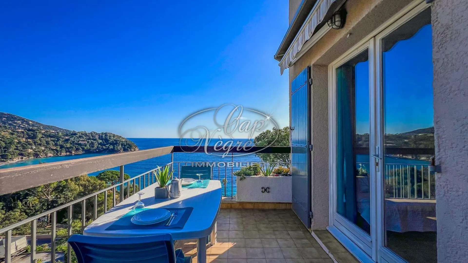 Appartement T2 Vue Mer A 600 M De La Plage Du Canadel Rayol-Canadel-sur-Mer France