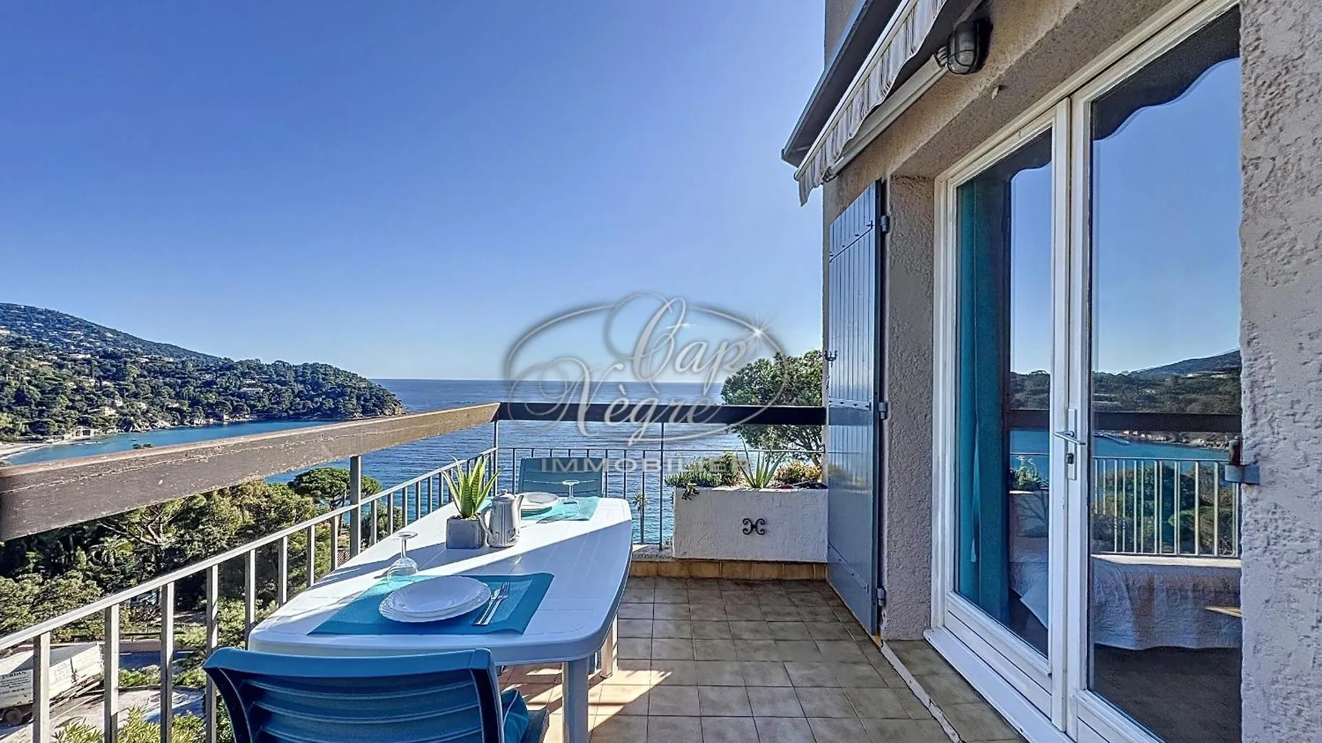 Apartment Appartement T2 Vue Mer A 600 M De La Plage Du Canadel Rayol-Canadel-sur-Mer France
